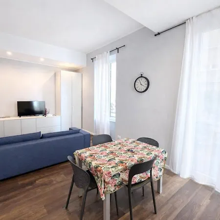 Bilocale Borgo Coscia By Four *